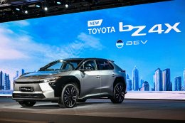 เผยโฉมอย่างเป็นทางการ NEW Toyota bZ4X (CBU Japan  Motomachi Plant) เตรียมลุยตลาดไทยตุลาคมนี้!