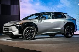 เผยโฉมอย่างเป็นทางการ NEW Toyota bZ4X (CBU Japan  Motomachi Plant) เตรียมลุยตลาดไทยตุลาคมนี้!