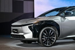 เผยโฉมอย่างเป็นทางการ NEW Toyota bZ4X (CBU Japan  Motomachi Plant) เตรียมลุยตลาดไทยตุลาคมนี้!