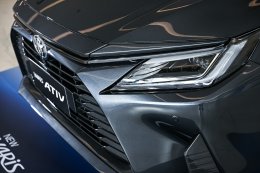 โตโยต้าเปิดราคาอย่างเป็นทางการ NEW Yaris ATIV HEV พร้อมส่งสองรุ่นให้เลือก Premium และ GR Sport เปิดราคาช่วงแนะนำอยู่ที่ 719,000 บาท และ 769,000 บาท