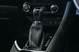 โตโยต้าเปิดราคาอย่างเป็นทางการ NEW Yaris ATIV HEV พร้อมส่งสองรุ่นให้เลือก Premium และ GR Sport เปิดราคาช่วงแนะนำอยู่ที่ 719,000 บาท และ 769,000 บาท