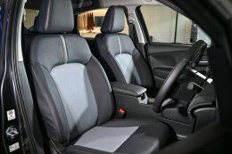 โตโยต้าเปิดราคาอย่างเป็นทางการ NEW Yaris ATIV HEV พร้อมส่งสองรุ่นให้เลือก Premium และ GR Sport เปิดราคาช่วงแนะนำอยู่ที่ 719,000 บาท และ 769,000 บาท