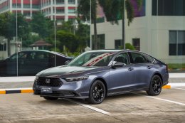 เปิดตัวแล้ว Honda Accord e:HEV ใหม่ เพิ่มออปชัน พร้อมปรับราคาถูกลง สูงสุด 70,000 บาท! เริ่ม 1.479 ลบ.