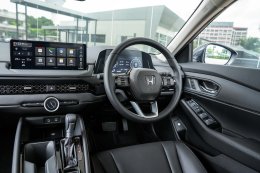 เปิดตัวแล้ว Honda Accord e:HEV ใหม่ เพิ่มออปชัน พร้อมปรับราคาถูกลง สูงสุด 70,000 บาท! เริ่ม 1.479 ลบ.