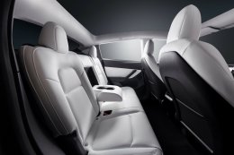 TESLA MODEL 3 อัปเกรดใหม่ ประกาศราคาอย่างเป็นทางการ โดยมีราคาเริ่มต้นที่ 1,599,000 บาท สำหรับรุ่น RWD และ 1,899,000 บาท สำหรับรุ่น Long Range AWD