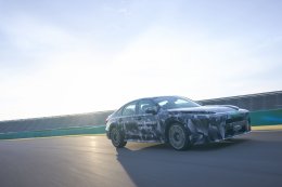 Honda เผยเทคโนโลยีเจเนอเรชันใหม่ เตรียมเปิดยุคไฮบริดEV ที่ทั้งขับสนุกและล้ำกว่าเดิม