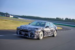 Honda เผยเทคโนโลยีเจเนอเรชันใหม่ เตรียมเปิดยุคไฮบริดEV ที่ทั้งขับสนุกและล้ำกว่าเดิม