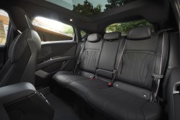 BMW เผยข้อมูล iX4 รถยนต์ไฟฟ้า 100% สไตล์ SUV Coupé บนแพลตฟอร์ม Neue Klasse สถาปัตยกรรม 800V