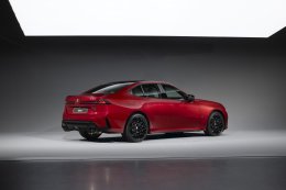 สุดจัดรหัส G50! New BMW M350 xDrive สปอร์ตตัวแรงเครื่องเบนซิน 6 สูบ 443 แรงม้า พร้อมโหมด Drift Moment ท้ายสะบัดสะใจ!