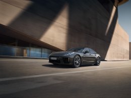 AAS ขนทัพปอร์เช่บุกไอคอนสยาม! จัดโรดโชว์โชว์ตัว Cayenne, Panamera และ Macan พร้อมเตรียมเปิดศูนย์กัลปพฤกษ์ปลายปีนี้