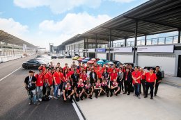   Porsche Experience Centre เซปัง ประเทศมาเลเซีย เติบโตอย่างแข็งแกร่งสู่ความสำเร็จสูงสุดในปี 2018 ปีแห่งความสำเร็จสูงสุด ด้วย 41 กิจกรรมเร้าใจบนสนาม และจำนวนผู้เข้าร่วมกิจกรรมกว่า 800 ชีวิต