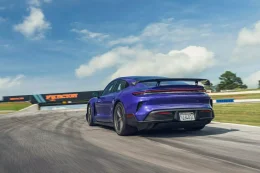 Porsche Taycan Turbo GT ทุบสถิติอีกแล้ว! 1:27.15 นาที ที่ Road Atlanta  เร็วพอจะหลอน 911 GT3 RS ได้เลย!