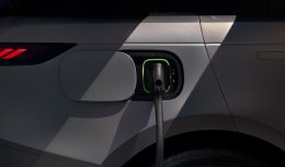 มาแล้ว! Range Rover Sport Electric สปอร์ตเอสยูวี EV 550 ม้า