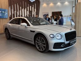 เผยโฉม Bentley Flying Spur A Hybrid ครั้งแรกในไทย! ในงาน AAS Roadshow at One Bangkok โดยบริษัท เอเอเอส ออโต้ เซอร์วิสฯ ณ "วัน แบงค๊อก" แลนด์มาร์คใหม่ใจกลางกรุงเทพฯ 