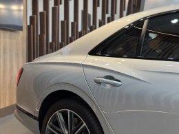 เผยโฉม Bentley Flying Spur A Hybrid ครั้งแรกในไทย! ในงาน AAS Roadshow at One Bangkok โดยบริษัท เอเอเอส ออโต้ เซอร์วิสฯ ณ "วัน แบงค๊อก" แลนด์มาร์คใหม่ใจกลางกรุงเทพฯ 