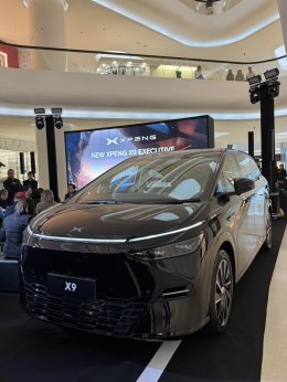 เปิดตัวอย่างเป็นทางการ NEW XPENG X9 Executive ราคา 2.499 ล้านบาท ดีไซน์สปอร์ตสุดล้ำและฟังก์ชันจัดเต็ม!