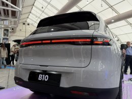 Leapmotor B10 SUV ไฟฟ้าจากจีน บุกไทยเริ่ม 6.88 แสน! ฟีเจอร์แน่น สมรรถนะจัดเต็ม แต่จะสู้ศึก EV บ้านเราไหวมั้ย?