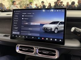 Leapmotor B10 SUV ไฟฟ้าจากจีน บุกไทยเริ่ม 6.88 แสน! ฟีเจอร์แน่น สมรรถนะจัดเต็ม แต่จะสู้ศึก EV บ้านเราไหวมั้ย?