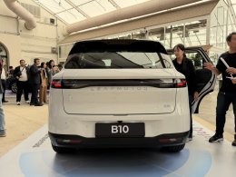 Leapmotor B10 SUV ไฟฟ้าจากจีน บุกไทยเริ่ม 6.88 แสน! ฟีเจอร์แน่น สมรรถนะจัดเต็ม แต่จะสู้ศึก EV บ้านเราไหวมั้ย?
