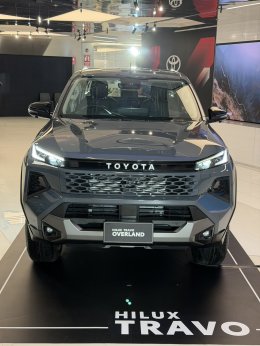 เปิดตัวในไทย! Toyota Hilux TRAVO OVERLAND ใหม่  ตัวแรงรุ่นท็อป ดีเซล 2.8 Turbo 204 แรงม้า จัดเต็มทุกออปชัน ราคาเริ่ม 1.10 ล้านบาท