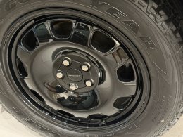 Land Rover Thailand เปิดตัว DEFENDER 110 Trophy Edition ที่พกพาความแกร่งมาเต็มพิกัดในราคา 7.799 ลบ. (CBU) 