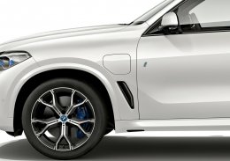 The New BMW X5 XDrive45e iPerformance
