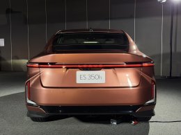 Lexus เปิดตัว The All-New Lexus ES ในไทยแบบจัดเต็ม พร้อมเลือกได้ทั้ง Hybrid และ EV