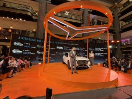 เปิดตัว The All-New Electric GLC อย่างเป็นทางการในไทย! พร้อมพาเจาะดีไซน์จากช่วง "Designer Talk Session" 