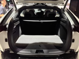 Mazda CX-6e เปิดราคาไทย 1.259 ล้านบาท รถไฟฟ้า 100% จาก Mazda จัดเต็ม 258 แรงม้า วิ่งไกล 555 กม.