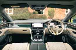 Bentley Flying Spur รุ่นพิเศษ 3 คัน ถ่ายทอดตำนานซีดานหรูตลอด 60 ปี