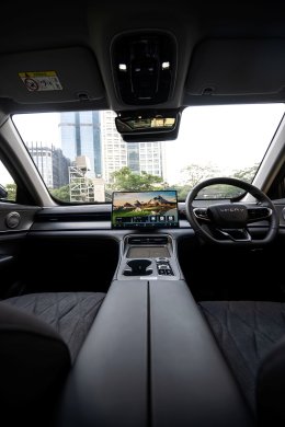 เชอรี ประเทศไทย มอบราคาพิเศษแทนคำขอบคุณลูกค้า  เปิดราคา TIGGO 8 CSH เริ่ม 899,000 บาท พร้อมส่งมอบรถทันที