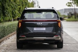 The new Kia Carnival HEV 7-seater เปิดตัวอย่างเป็นทางการในไทย พร้อมสโลแกน "Built for Every Move of Life"