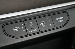 The new Kia Carnival HEV 7-seater เปิดตัวอย่างเป็นทางการในไทย พร้อมสโลแกน "Built for Every Move of Life"