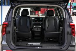 The new Kia Carnival HEV 7-seater เปิดตัวอย่างเป็นทางการในไทย พร้อมสโลแกน "Built for Every Move of Life"