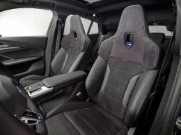 ราคาอย่างเป็นทางการ New BMW iX2 xDrive30 M Sport ราคา 3,399,000 บาท ชาร์จเต็มวิ่งไกล 449 กม. (WLTP)