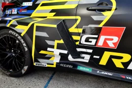 Mid-Engine GR Yaris กลับมาเข้ารางอีกครั้ง! โตโยต้าลองย้ายเครื่องไปกลางลำ เพื่อลบอันเดอร์สเตียร์ให้หมดสิ้น