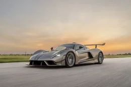 Hennessey มาโหดอีกแล้วที่งาน Monterey Car Week รอบนี้เปิดตัว Venom F5 Revolution LF ที่มีอยู่คันเดียวในโลกเท่านั้น!