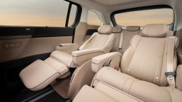 XPENG X9 Executive Special Color Edition: เมื่อ "ยานอวกาศ" อัปเกรดความดุด้วยสี Matte Gray ราคา 2.539 ล้านบาท