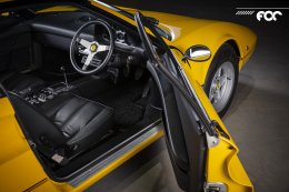 อัลบั้มภาพสุด Exclusive Ferrari 308 GTB และ Ferrari F8 Tributo 