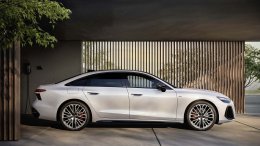 Audi A6 PHEV ใหม่ วิ่งไฟฟ้าล้วนไกลขึ้นเพียบ!  พลังงานเยอะขึ้น ราคาเริ่ม 65,800 ยูโรในเยอรมนี (ประมาณ 2.56 ล้านบาท*)