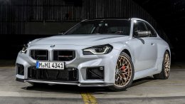 เจาะลึก BMW M2 CS (G87) ปี 2026: พลังดิบ, น้ำหนักเบาหวิว, ขับหลังเร้าใจ พร้อมสปอยเลอร์หางเป็ดสุดเฉี่ยว