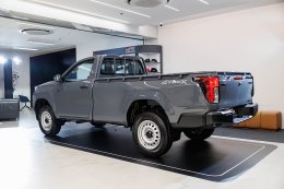 Toyota Hilux TRAVO Standard Cab 4TREK 4WD  ราคาจำหน่ายสุดเร้าใจ เริ่ม 774,000 บาท (6MT) และ 826,000 บาท (6AT) กระบะตอนเดียวขับสี่สายลุยตัวจริง