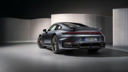 เปิดตัวอย่างเป็นทางการ New Porsche 911 Turbo S (type 992.2) ไฮบริดครั้งแรก 701 แรงม้า!