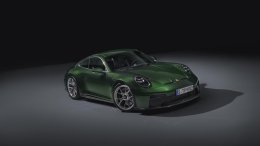 เผยโฉมแล้ว! New Porsche 911  GT3 ครบรอบ 25 ปีของเครื่องยนต์ Flat-Six โมเดลใหม่สองรุ่นในสายการผลิต "992.2" นั่นคือ 911 GT3 รุ่นใหม่และ 911 GT3 พร้อมแพ็คเกจ Touring ที่เน้นความเรียบหรู