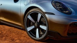 Porsche 911 Turbo S Land Down Under เปิดตัว One-Off คันเดียวในโลก ฉลอง 75 ปี Porsche Australia กับงานศิลป์ที่สะท้อนธรรมชาติออสเตรเลีย