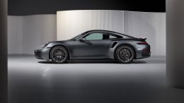 เปิดตัวอย่างเป็นทางการ New Porsche 911 Turbo S (type 992.2) ไฮบริดครั้งแรก 701 แรงม้า!