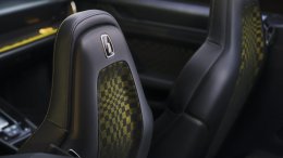 Porsche 911 Spirit 70 สปอร์ตเปิดประทุนรุ่นลิมิเต็ดที่พาเราย้อนยุคไปยังช่วงปี 1970s  1980s อย่างมีสไตล์ เปิดตัวพร้อมแนวคิด Heritage Design
