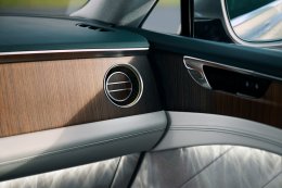 Bentley Torcal เปิดรับจองในไทย ราคาเริ่ม 13.89 ล้านบาท SUV ไฟฟ้า 821-888 PS วิ่งไกล 600 กม.!
