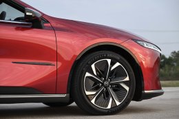 เผยสเป็ค The All-Electric Mazda6e รถไฟฟ้า 100% รุ่นแรกบุกไทย ท้าชนซีดานยุคใหม่ด้วยดีไซน์รางวัลระดับโลกและสมรรถนะจินบะ-อิตไต