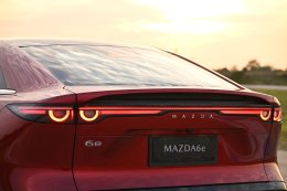 เผยสเป็ค The All-Electric Mazda6e รถไฟฟ้า 100% รุ่นแรกบุกไทย ท้าชนซีดานยุคใหม่ด้วยดีไซน์รางวัลระดับโลกและสมรรถนะจินบะ-อิตไต